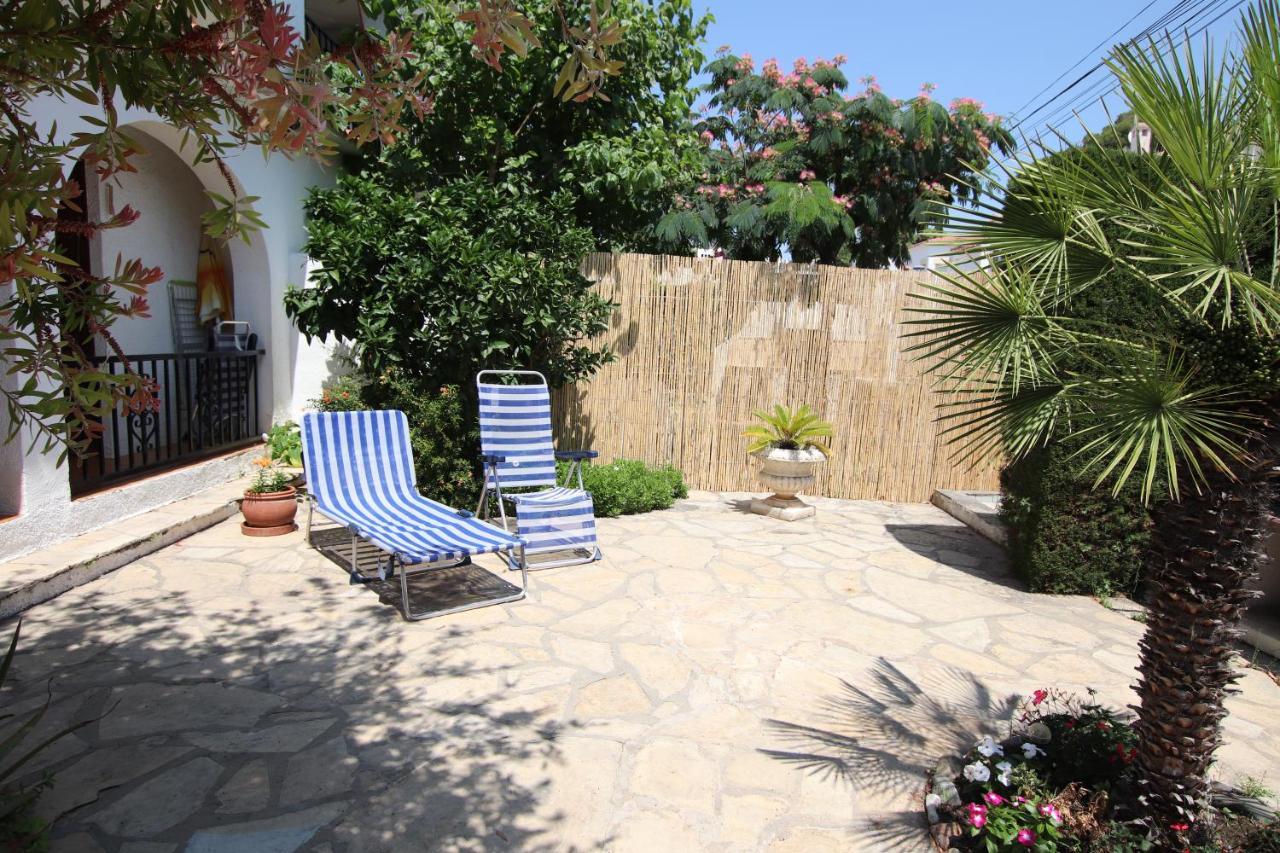 Planta Baja, Primera Linea, Playa, Jardin Privado, Ardiaca, Cambrils, Apartamento Jacqueline Eksteriør billede